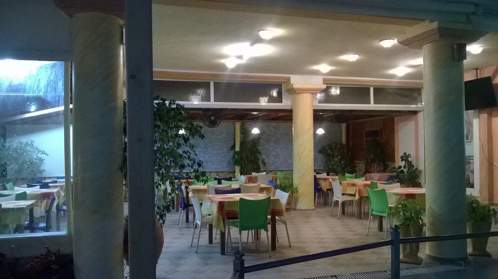Hotel Spiros أموديا المظهر الخارجي الصورة